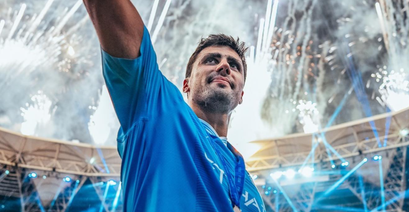 Rodri me një kontratë të re, kërcënon Real Madrid