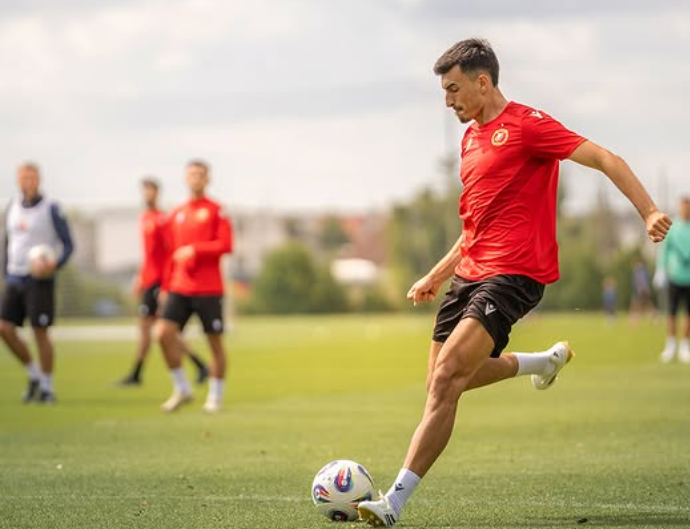 Juljan Shehu dëshmon dhe njëherë rëndësinë në Vidzev Lodz