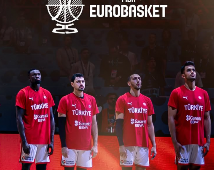 Turqia përballë Greqisë në derbin ballkanik