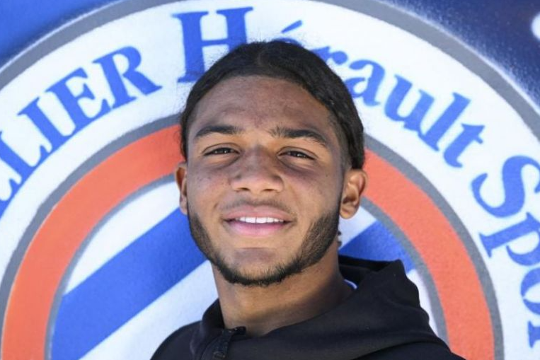 Talenti 15 vjecar vendos në garë, Barcelonën dhe Arsenalin