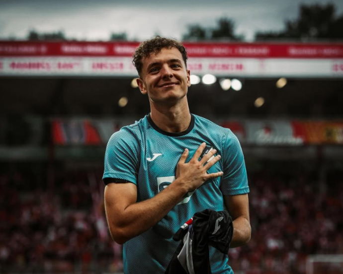 Barcelona sjell ofertën e parë për Fisnik Asllanin