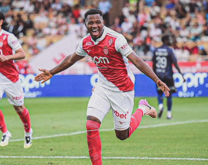 Ansu Fat nën lupën e Anglezëve për një transferim