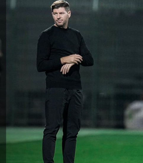 Gerrard rrefuzon drejtimin e Rangers, skocezët ende pa trajner