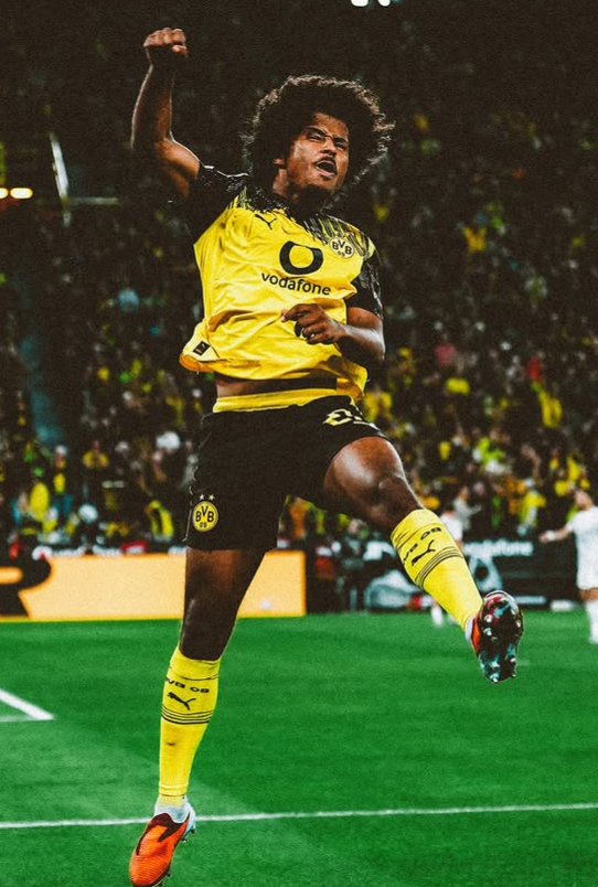 Karim Adeyemit në lupën e gjigandit spanjoll