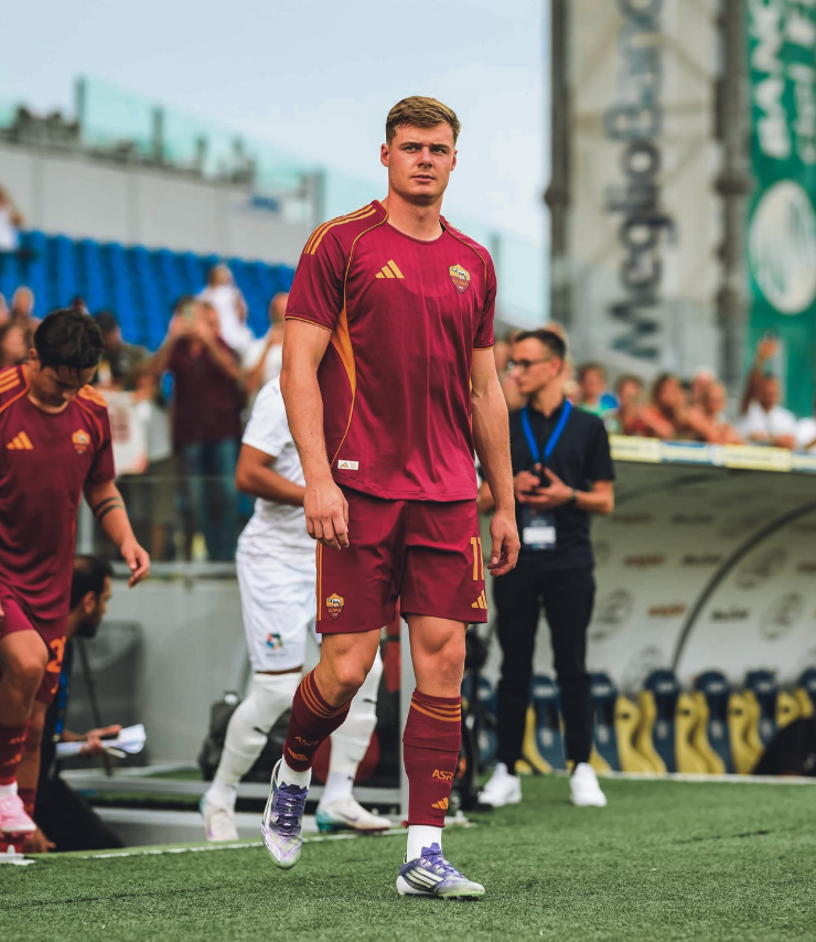 Performancë e ulët, Roma vendos në shitje dy sulmues