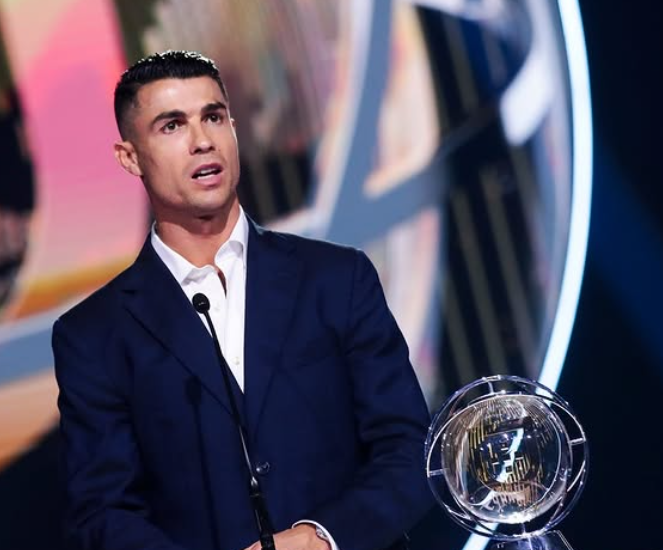 Ronaldo velrësohet me cmimin “Prestigo”, ende I gatshëm për fushë
