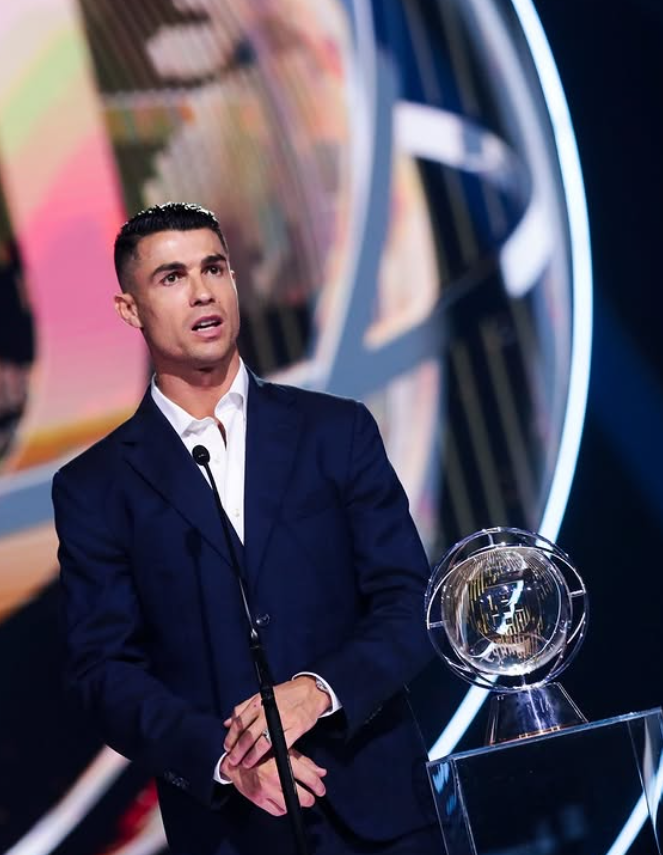 Ronaldo velrësohet me cmimin “Prestigo”, ende I gatshëm për fushë