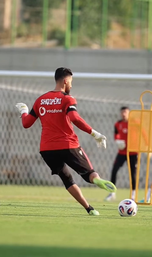 Sivinho e ndiqte prej gjashtë muajsh, afron një emër të rri në ekip