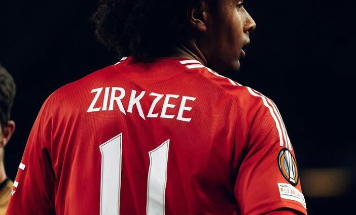 Zirkzee, i bindur për një kalim në Serinë A