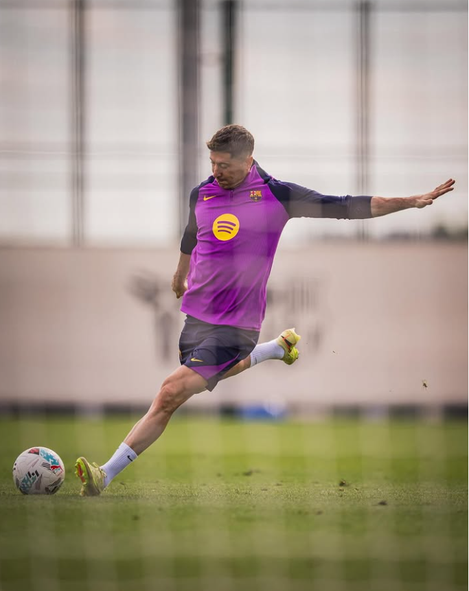 Lewnadowski në pritje të Barcelonës për të ardhmen e tij