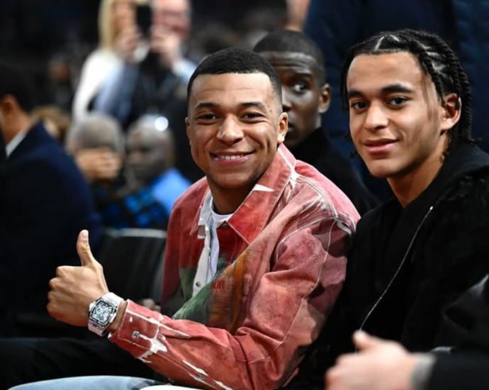 Mbappe mund të luajë në Algjeri, Federata në ndjekje të tij