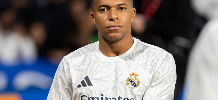 Het-triku ndaj Olympiacos e vendos në histori Mbappe