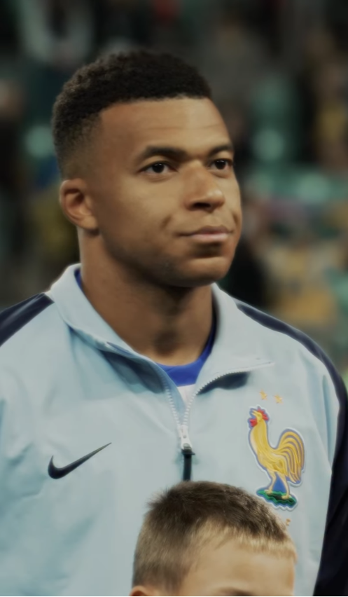 Mbappe, tërheiqet nga kombëtarja shkakton polemika