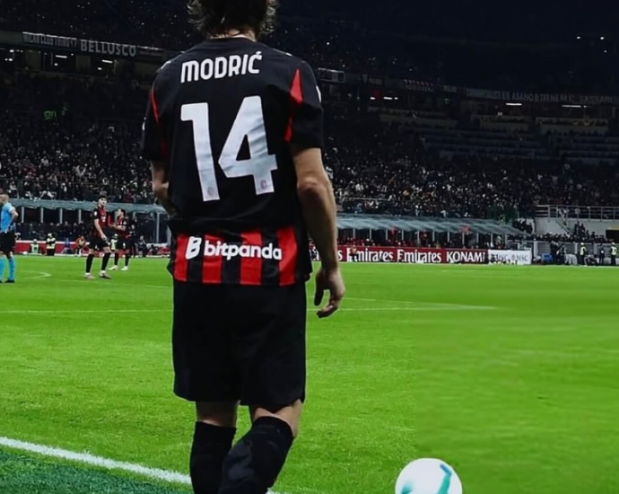 Modric nuk njeh moshë, Milan drejt rinovimit të kontratës