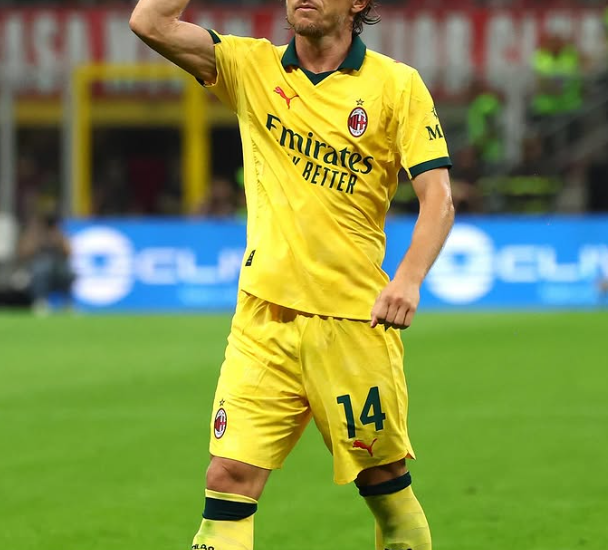 Modric, lë jashtë Messi dhe Ronaldo në pesëshen më të mirë