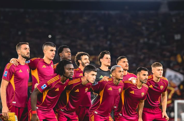 Roma tenton kryesinë e Serisë A, pas fitores me Udinese