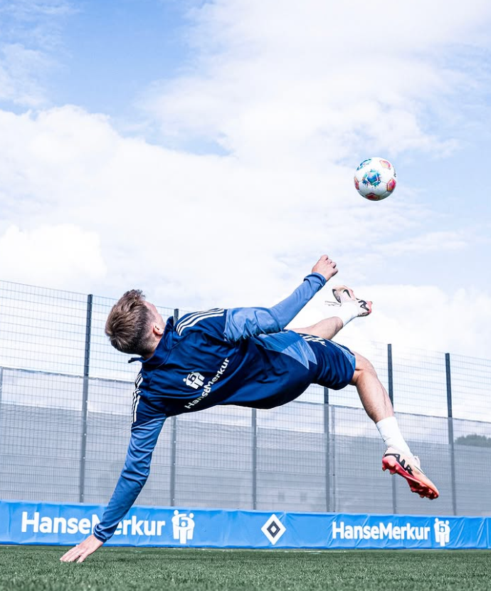 Emir Sahiti mund të zhvendoset prej HSV