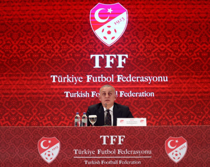 Turqia, kërkesë urgjente FIFAs pas skandalit të basteve