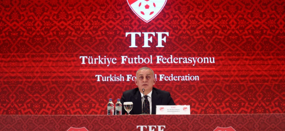 Turqia, kërkesë urgjente FIFAs pas skandalit të basteve