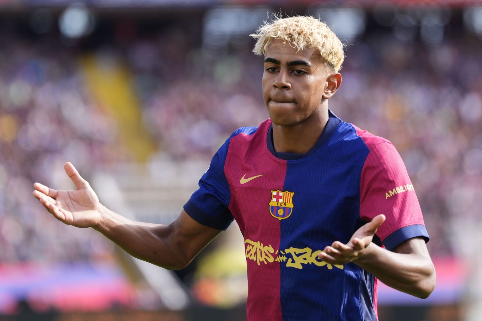 Laporta: Yamal më I mirë në botë në pozicionin e tij