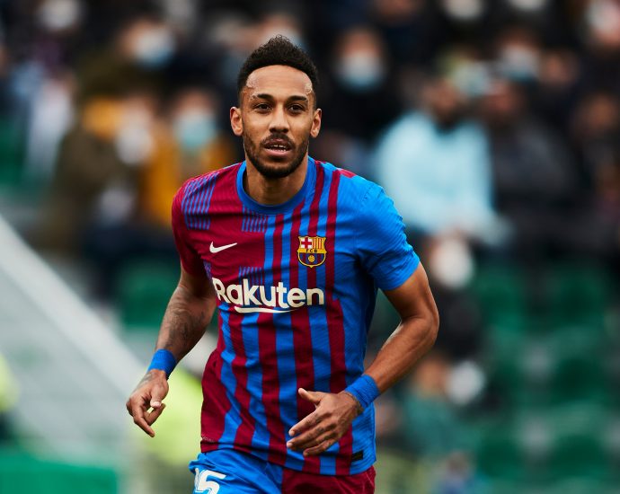 Ish ylli i Barcelonës, pendohet për largimin e tij