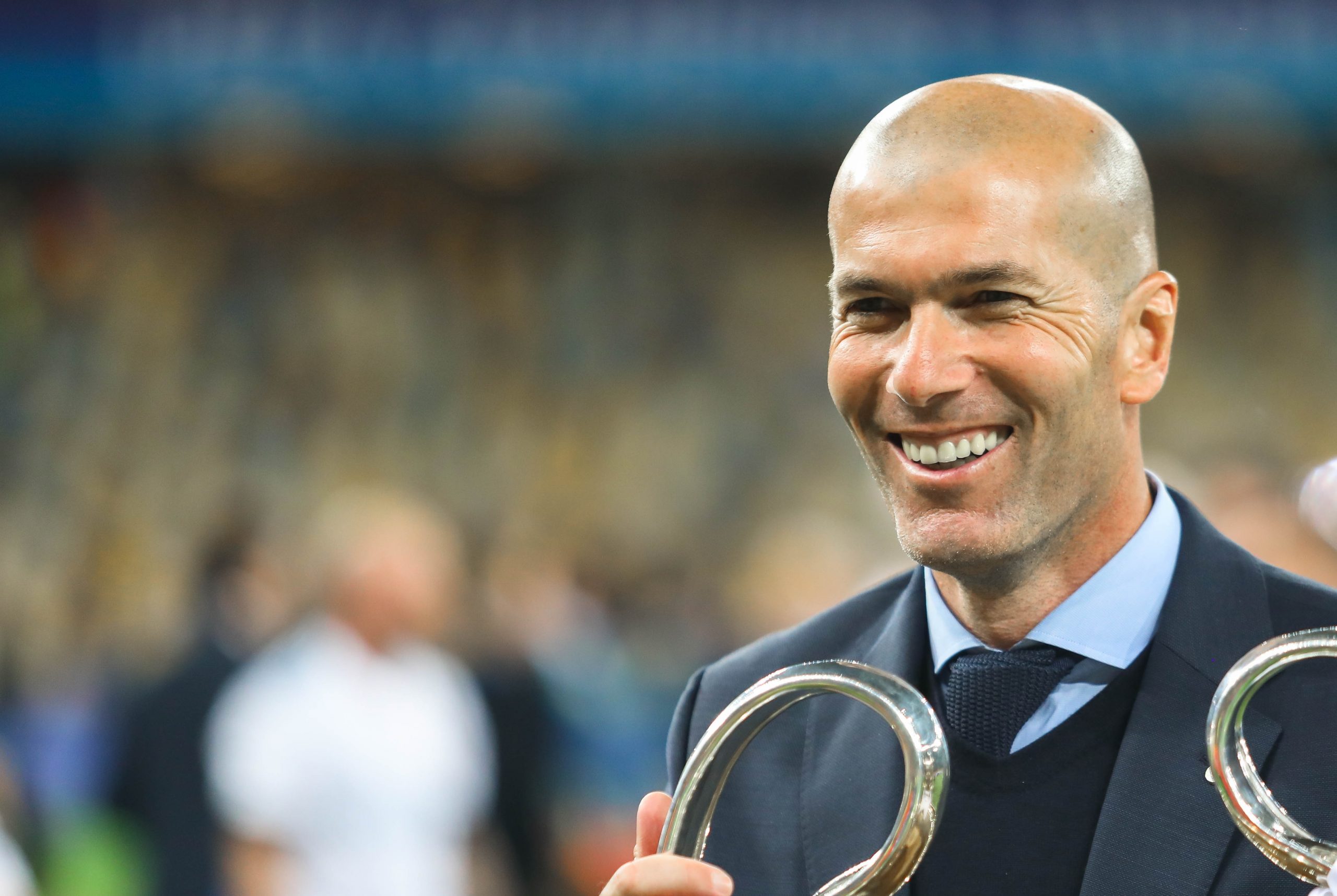 Real Madrid me sytë drejet Zinedine Zidane