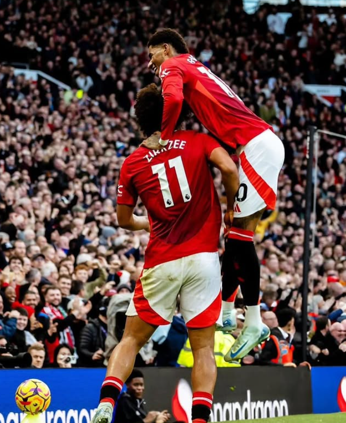 United cakton cmimin e Zirkzee, gjigandi italian e preferon