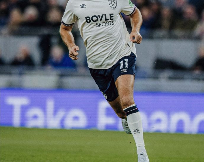 Füllkrug blindohet më tej nga Tare