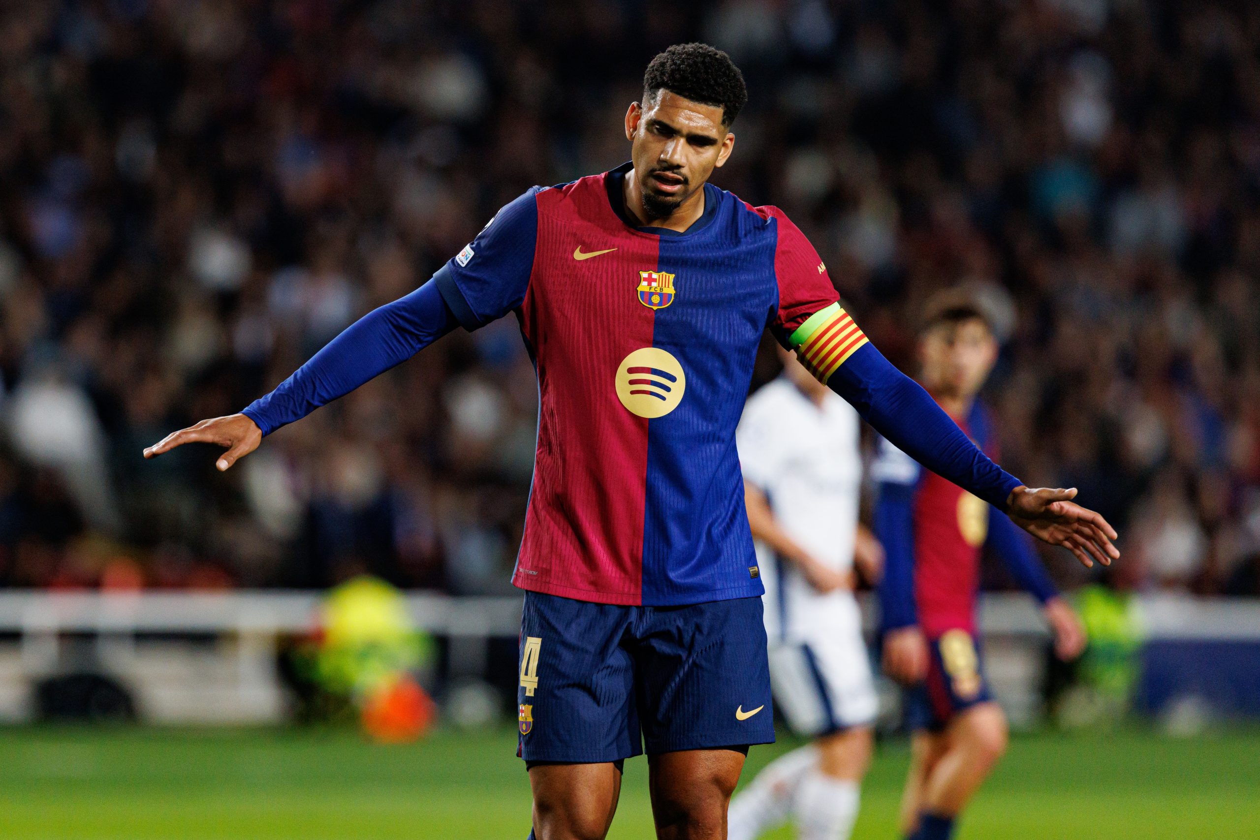 Barcelona gjatë verës largon tre yje