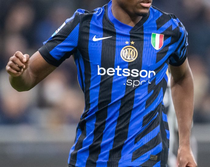 Operimi I Dumfries e shtyn inter drejt tre mbrojtësve