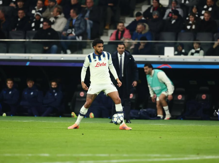 Liverpool në ndjekje të objektivit të Barcelonës