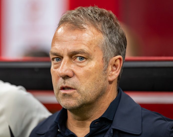 Barcelona kërkon më tej blindimin e Flick