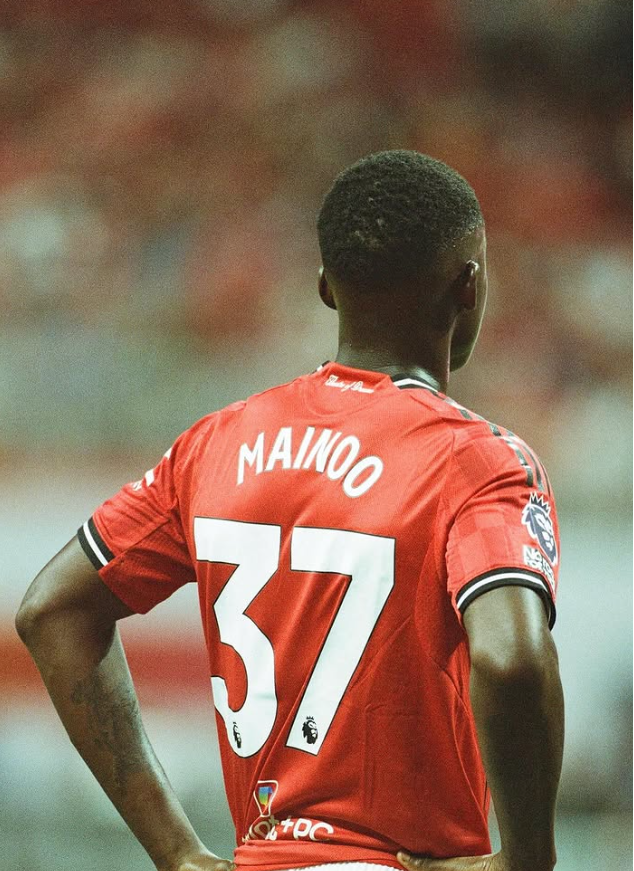 Napoli nuk I ndahet United, kërkon një tjetër lojtar