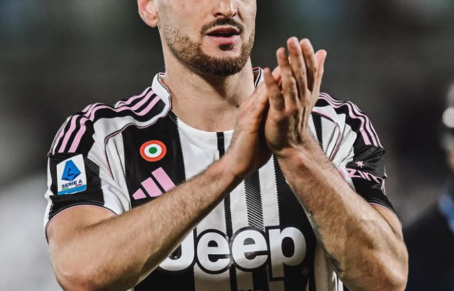 Milan kërkon përforcime në skuadër, tre emra në listë