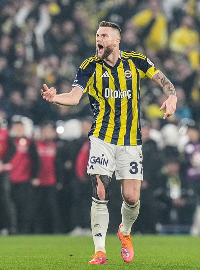 Milan kërkon përforcime në skuadër, tre emra në listë