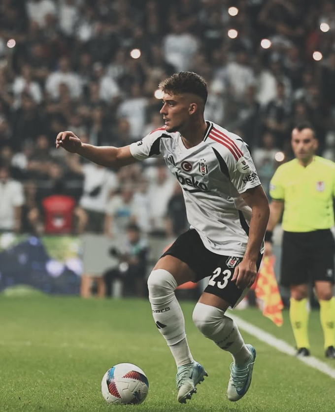 Ernest Muci drejt kalimit përfundimtar në Trabzonspor