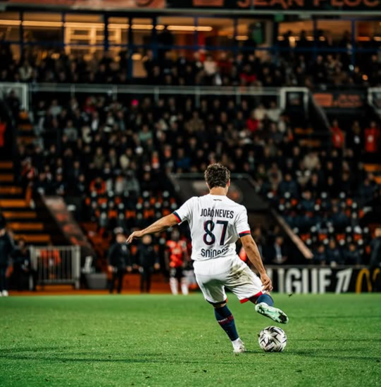 Joao Neves vendos një rekord të ri, thyen CR7