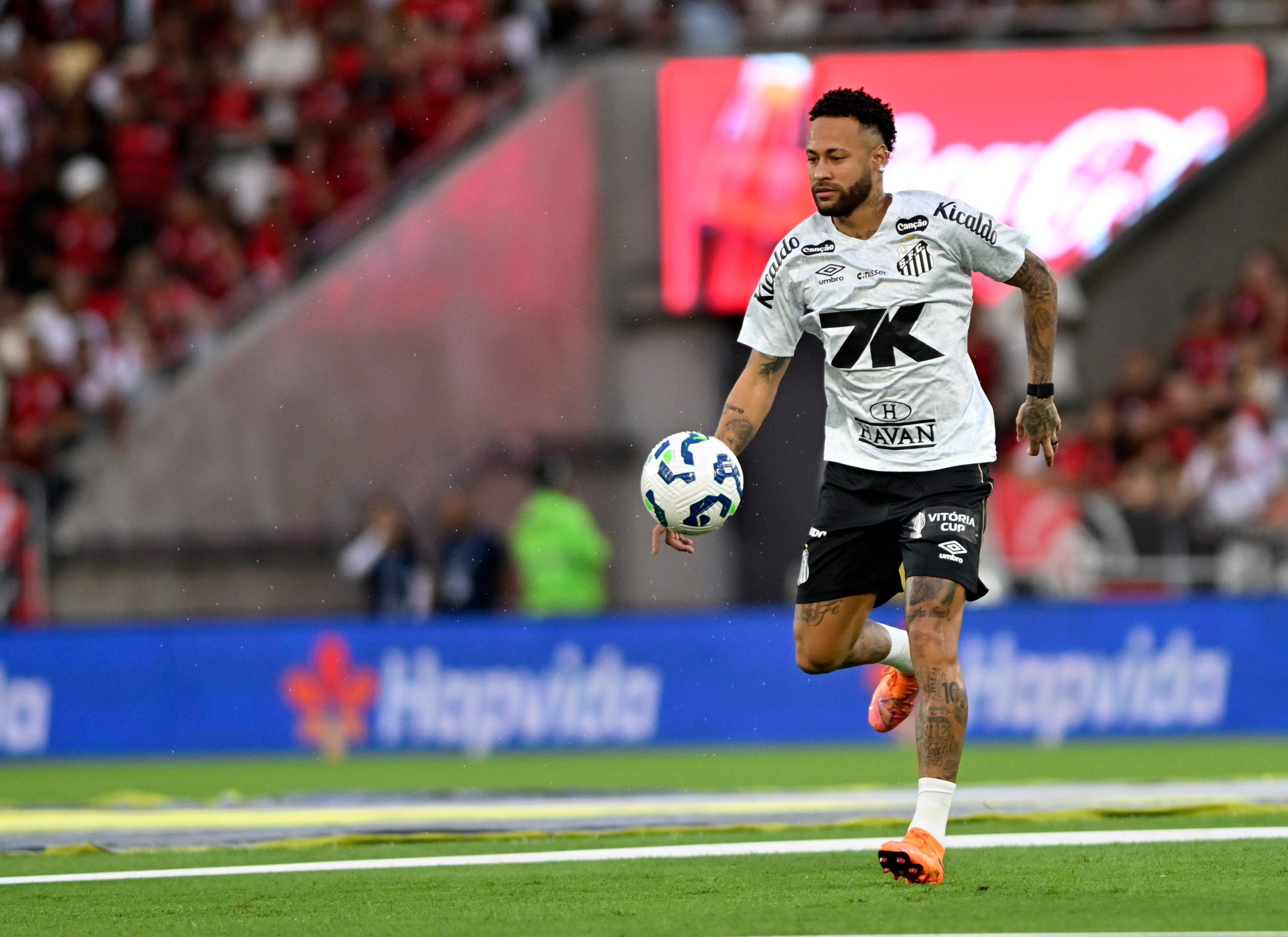 Neymar drejt Premier Ligës, zërat që konfirmojnë kalimin