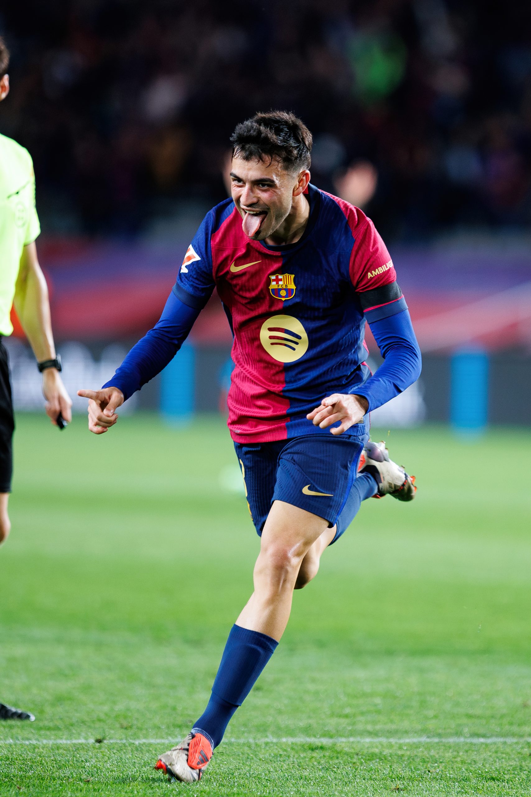 Pedri arrin të thyejë rekordin e vendosur nga Messi