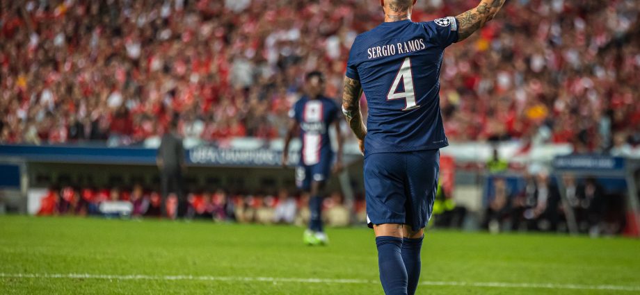 Interesi I anglezëve për shërbimin e Sergio Ramos