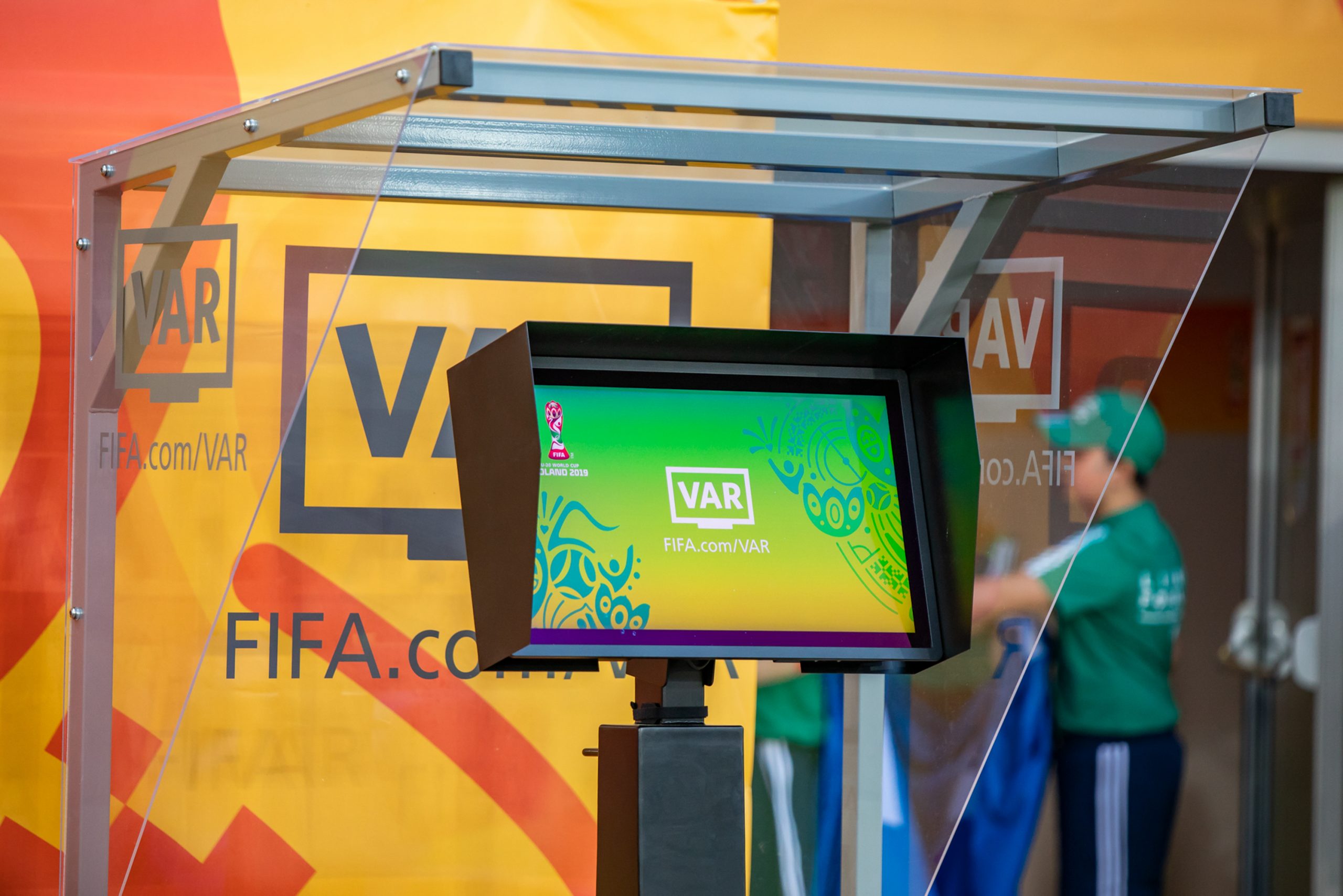 VAR, do të ketë më shumë autoritet në Kupën e Botës 2026