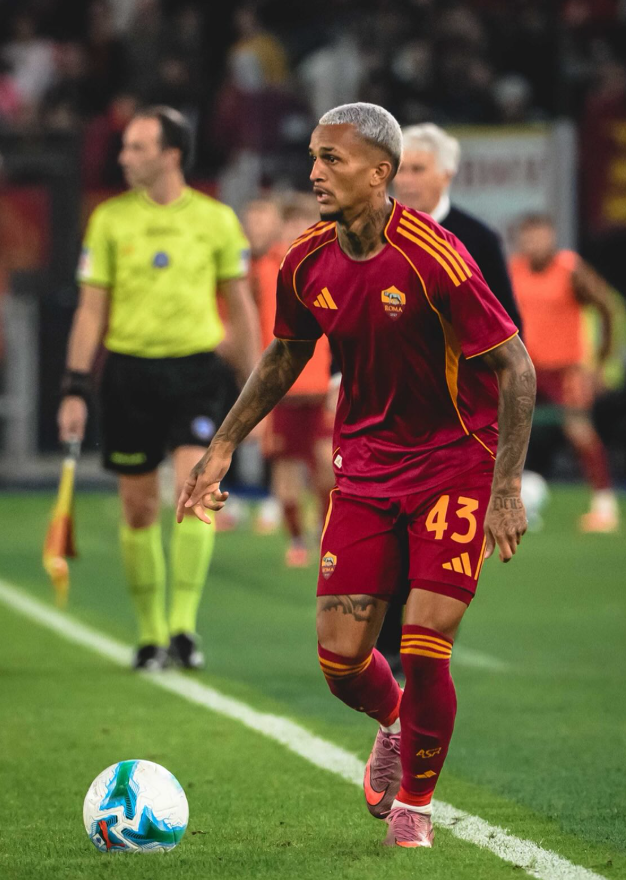 Wesleyn tashmë në interesin dhe të Real Madrid