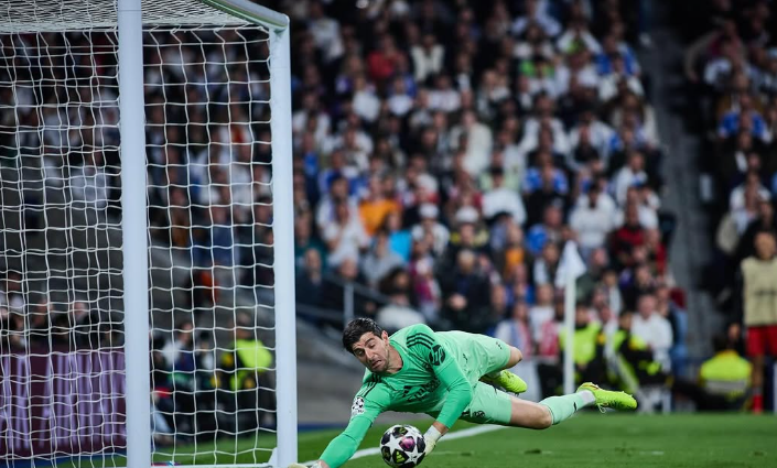 Courtois drejt zvendësimit, dy opsionet e Real Madrid
