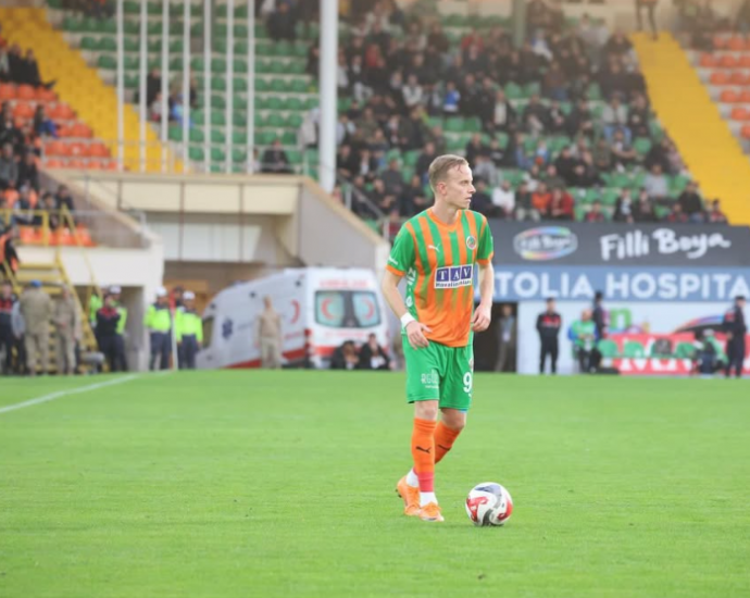 Florent Hadergjonaj pjesë e më të mirëve në Turqi