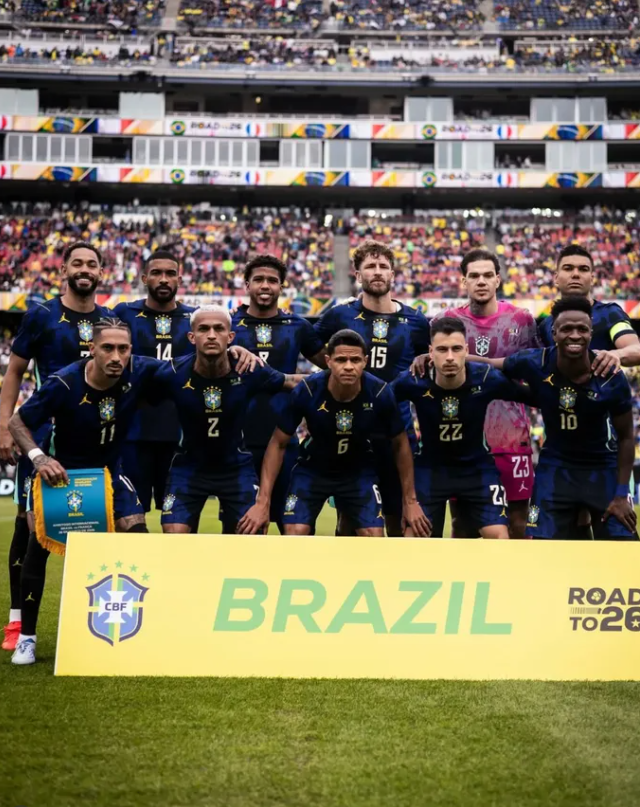 Brazil humbi ndaj Francës, krizë e thellë në ekip