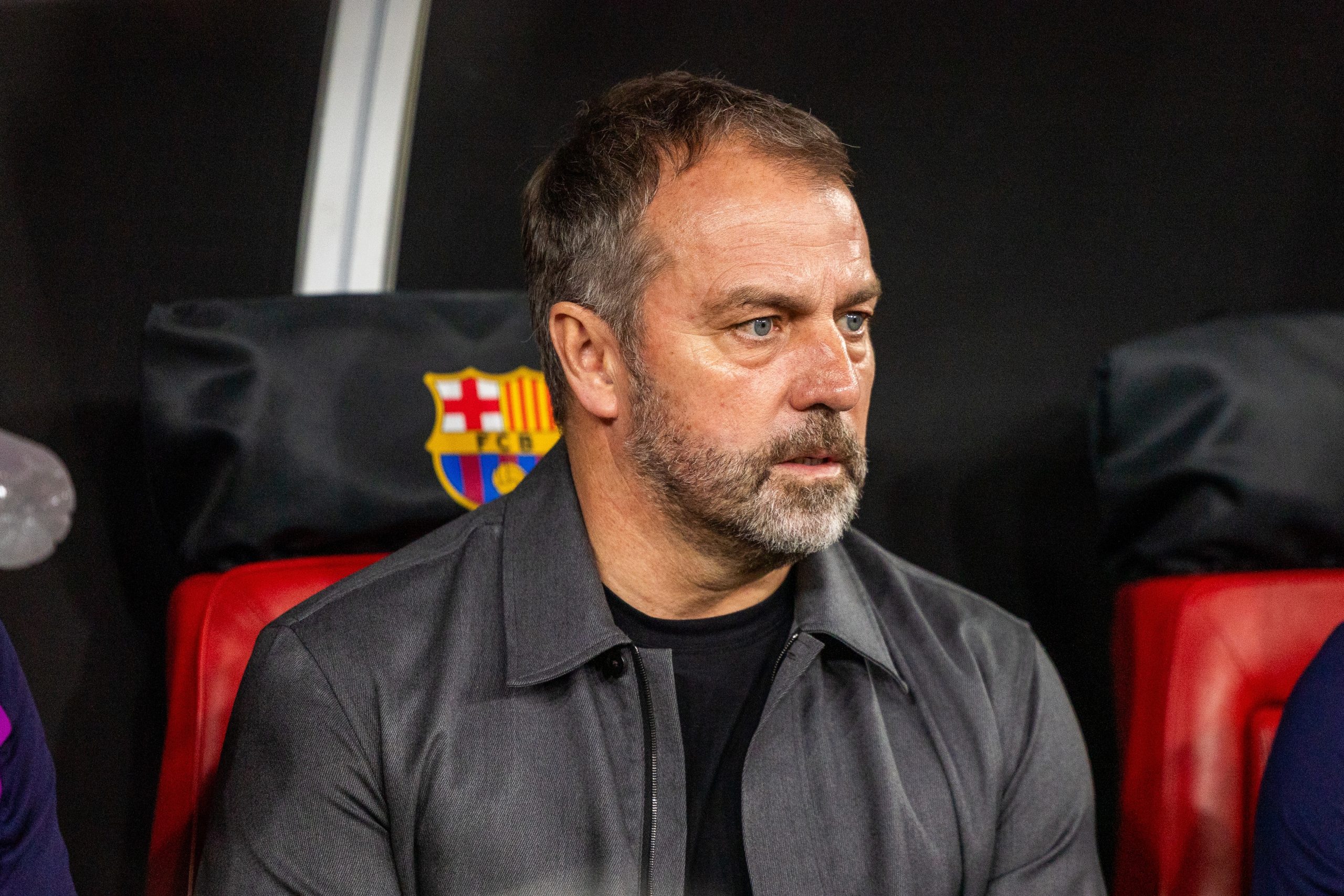 Hans Flick ka në listën e tij largimin e tre lojtarëve